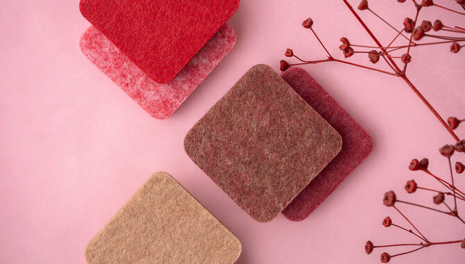 TackTile–viltplaten–felt–stalen-ROOD-ROZE-KLEUREN