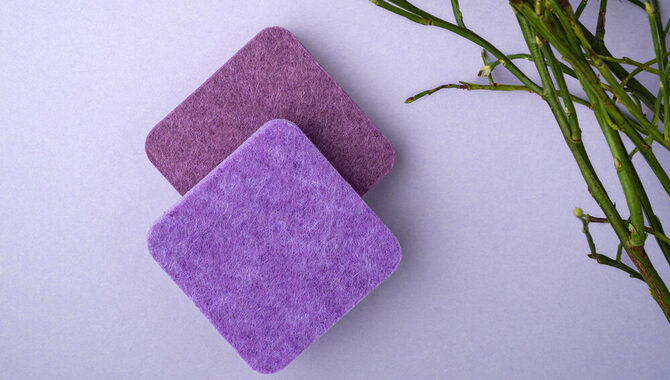 TackTile–viltplaten–felt–stalen-PAARSE-KLEUREN-