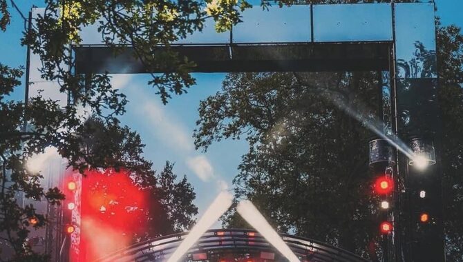 Imagebond gespiegeld zilver 2